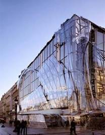 http://www.elle.fr/var/plain_site/storage/images/city-guide/adresses/paris/publicis-drugstore/10433749-2-fre-FR/Publicis-Drugstore_mode_large_modepass_2.jpg